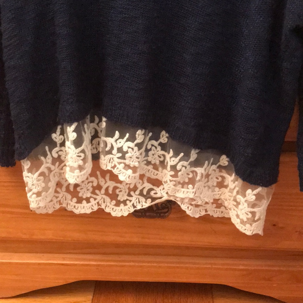 Sweater - Picture 3 of 3